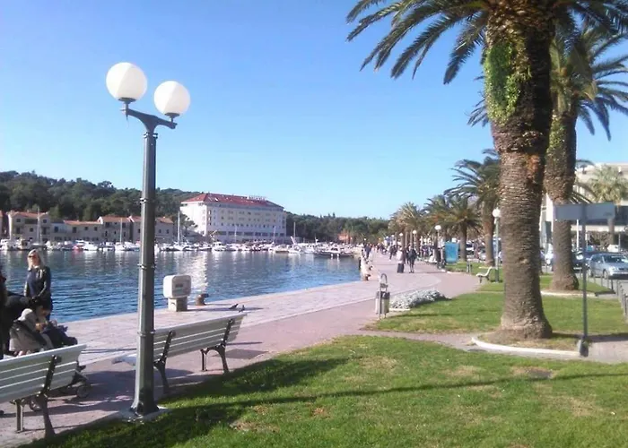 J&b - Beachside شقة